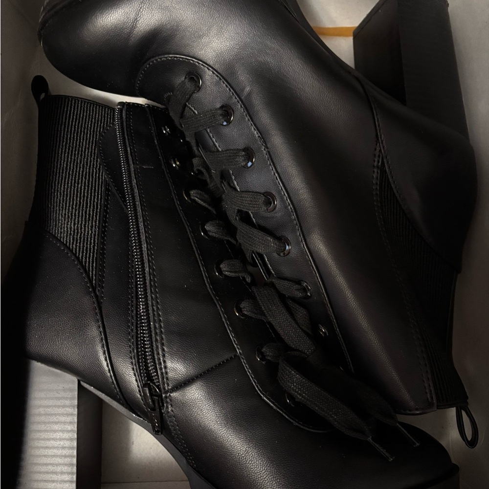 Black Women's Ankle Boots